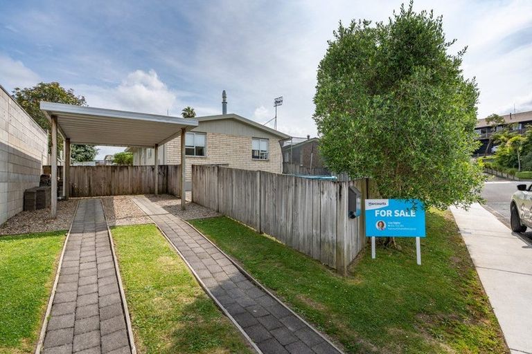 Photo of property in 3a Harlech Place, Dinsdale, Hamilton, 3204