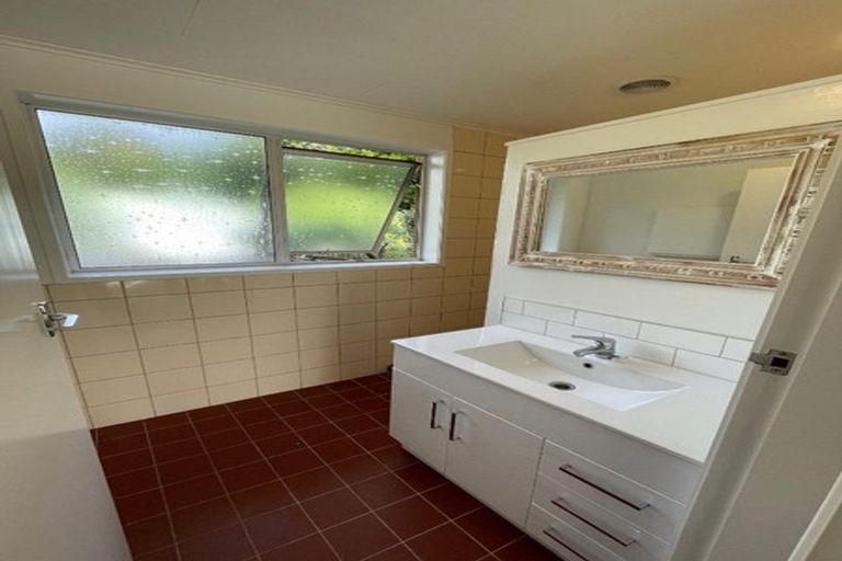 Photo of property in 6/3 Gilbert Street, New Plymouth, 4310