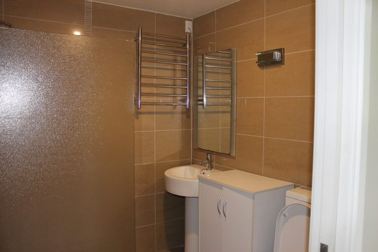 Photo of property in 93 Hurndall Street East, Maungaturoto, 0520