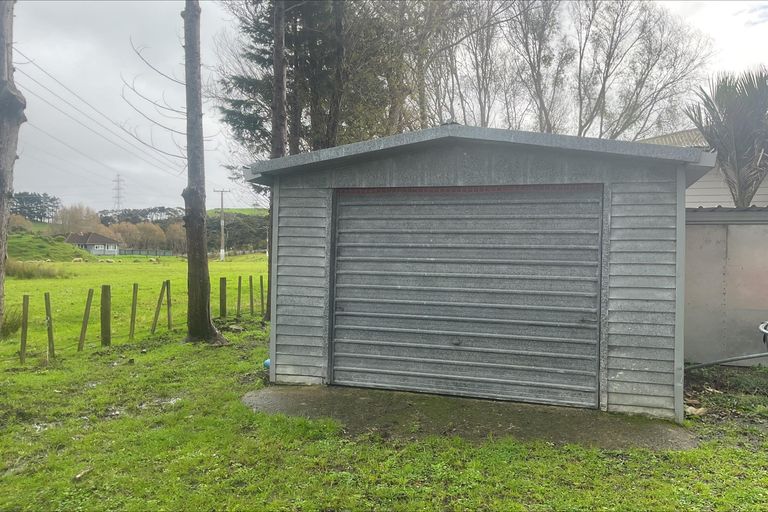 Photo of property in 3132 Kaipara Coast Highway, Glorit, Warkworth, 0984