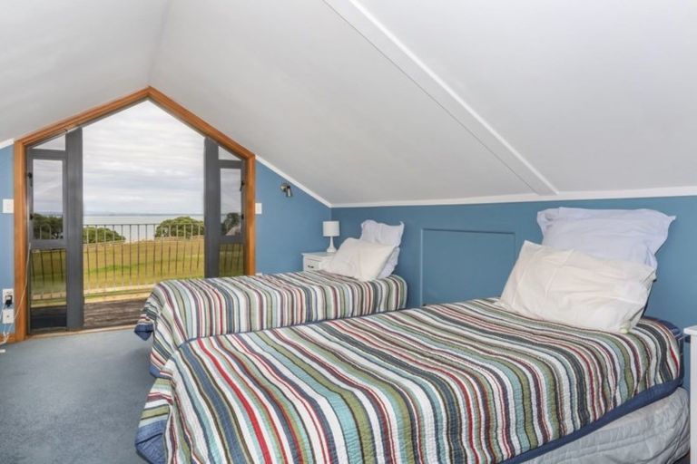 Photo of property in 37 Greenock Drive, Manukau Heads, Waiuku, 2684