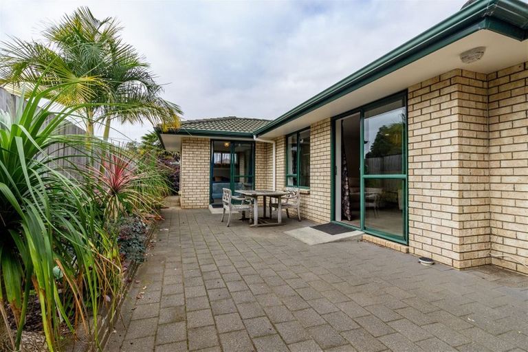Photo of property in 13 Oakridge Drive, Kerikeri, 0230