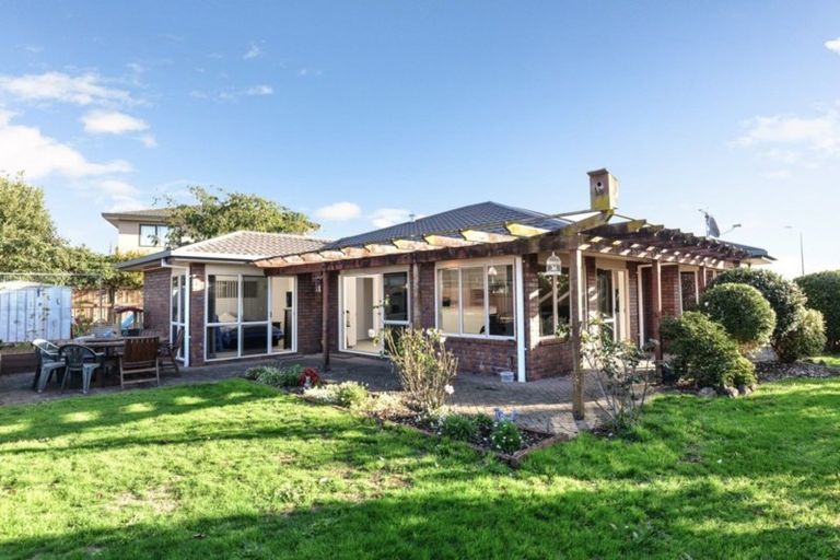 Photo of property in 8 Ben Nevis Place, Nawton, Hamilton, 3200