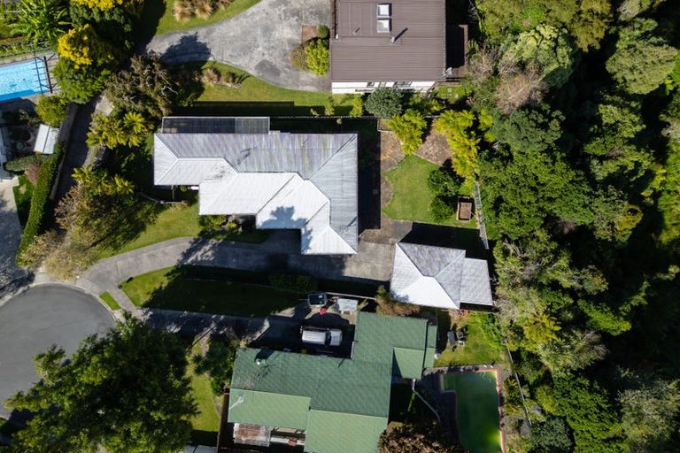 Photo of property in 9 Lynwood Place, Chedworth, Hamilton, 3210