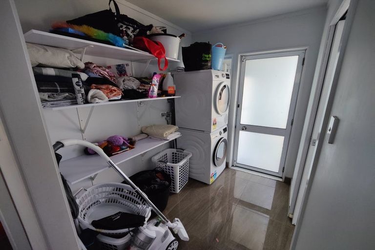 Photo of property in 2/23 Porchester Road, Papakura, 2110