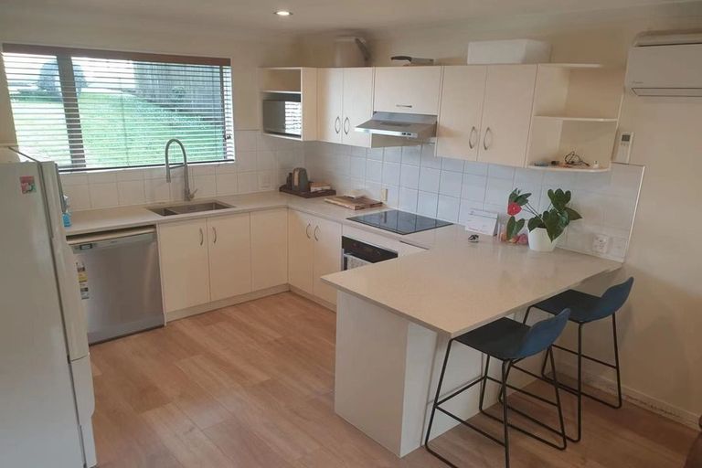 Photo of property in 6 Kumar Place, The Gardens, Auckland, 2105