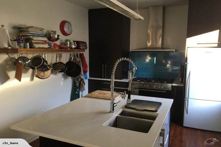 Photo of property in 130 Saint Martins Road, Saint Martins, Christchurch, 8022