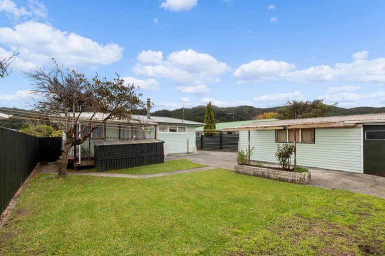 Photo of property in 46 Meremere Street, Wainuiomata, Lower Hutt, 5014