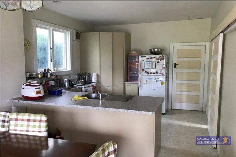 Photo of property in 82 Rattray Street, Riccarton, Christchurch, 8041