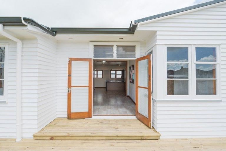 Photo of property in 75a Massey Street, Frankton, Hamilton, 3204