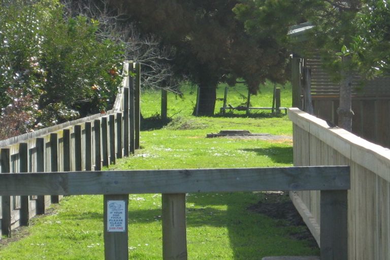 Photo of property in 35 Rimu Street, Edgecumbe, 3120