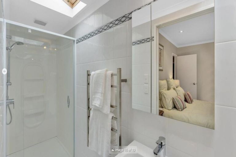 Photo of property in 24 Olena Avenue, Sunnyhills, Auckland, 2010