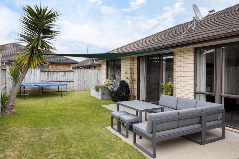 Photo of property in 6 Atlantic Close, Papamoa Beach, Papamoa, 3118