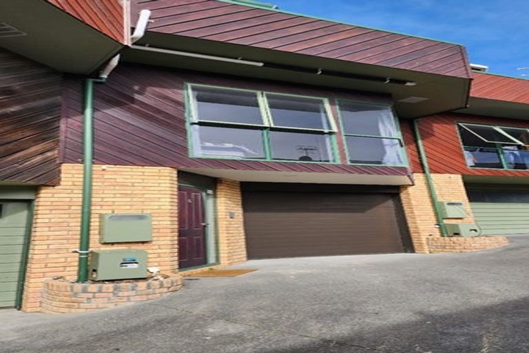 Photo of property in 62e Maunganui Road, Mount Maunganui, 3116