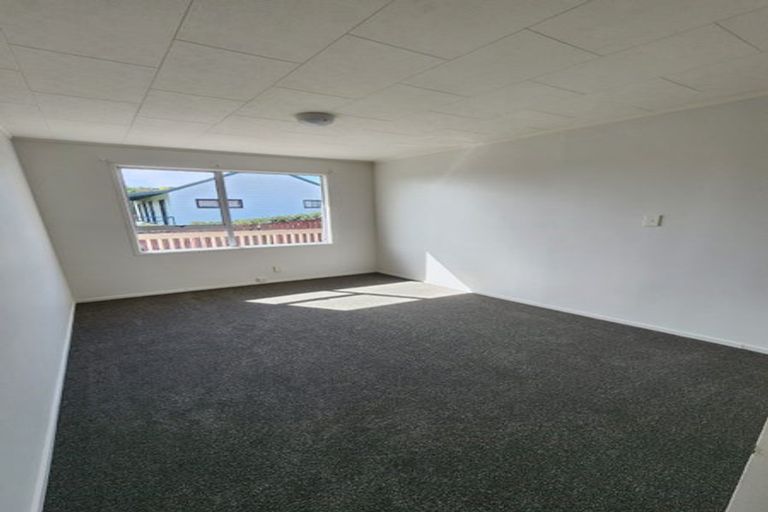 Photo of property in 32 Aberfeldy Avenue, Highland Park, Auckland, 2010