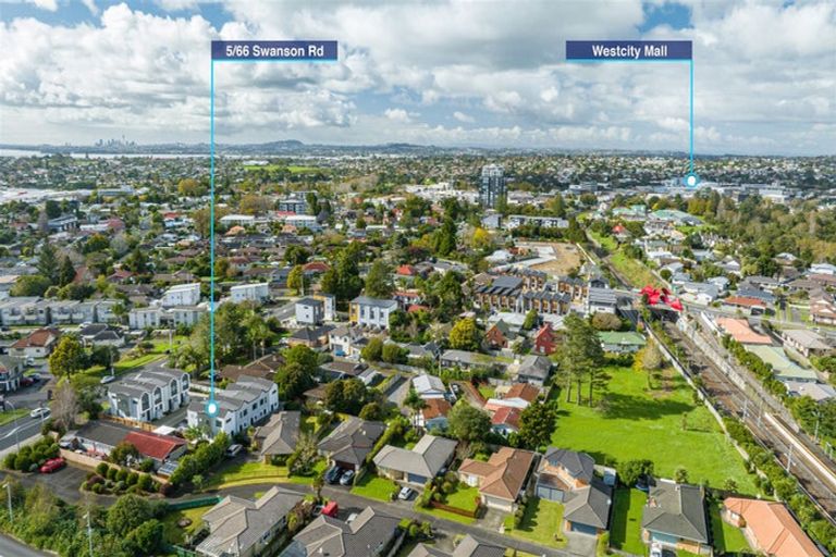 Photo of property in 5/66 Swanson Road, Henderson, Auckland, 0610