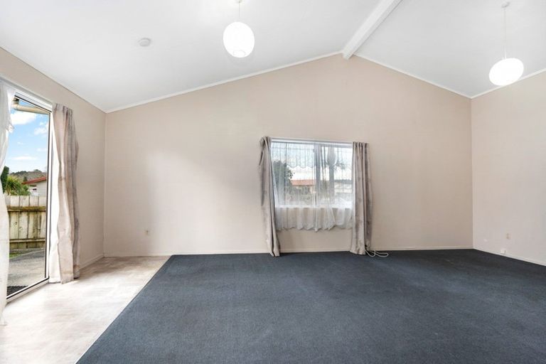 Photo of property in 1 Rerewai Place, Tikipunga, Whangarei, 0112