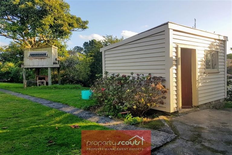 Photo of property in 40 Waiwaka Terrace, Strandon, New Plymouth, 4312