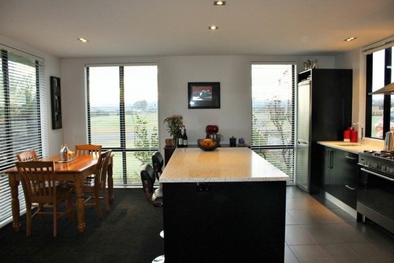 Photo of property in 32 Breaksea Street, Te Anau, 9600