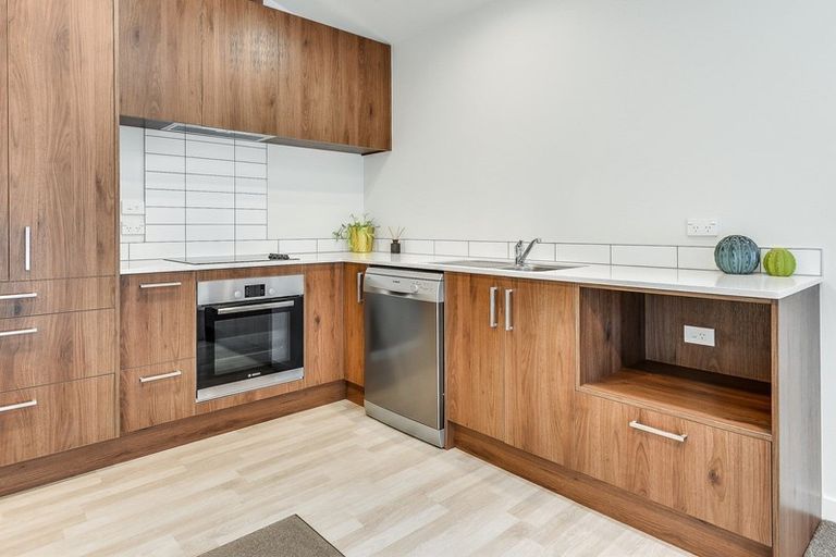 Photo of property in 2/49 Anglesea Street, Hamilton Central, Hamilton, 3204