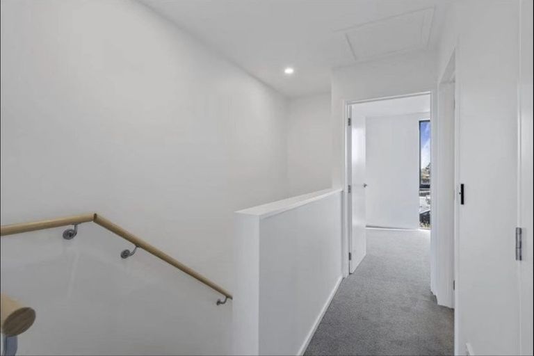 Photo of property in 3/23e Craven Street, Sockburn, Christchurch, 8042