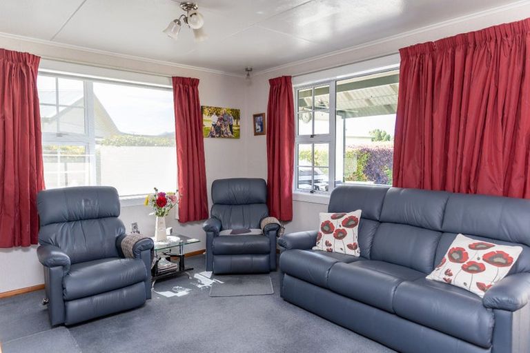 Photo of property in 50 Wylam Street, Waikaia, 9778