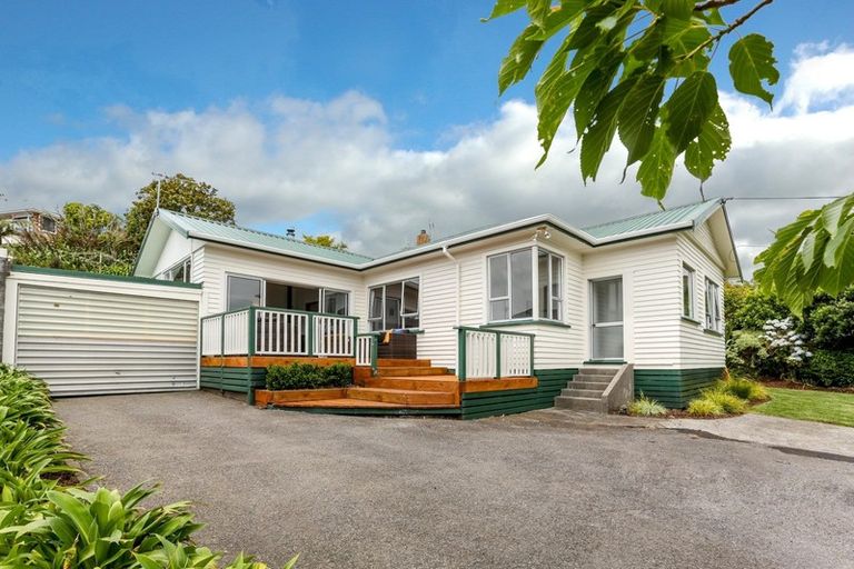 Photo of property in 41 Queens Road, Glen Avon, New Plymouth, 4312