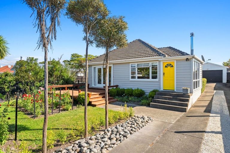 Photo of property in 12 Cubitt Street, Blenheim, 7201