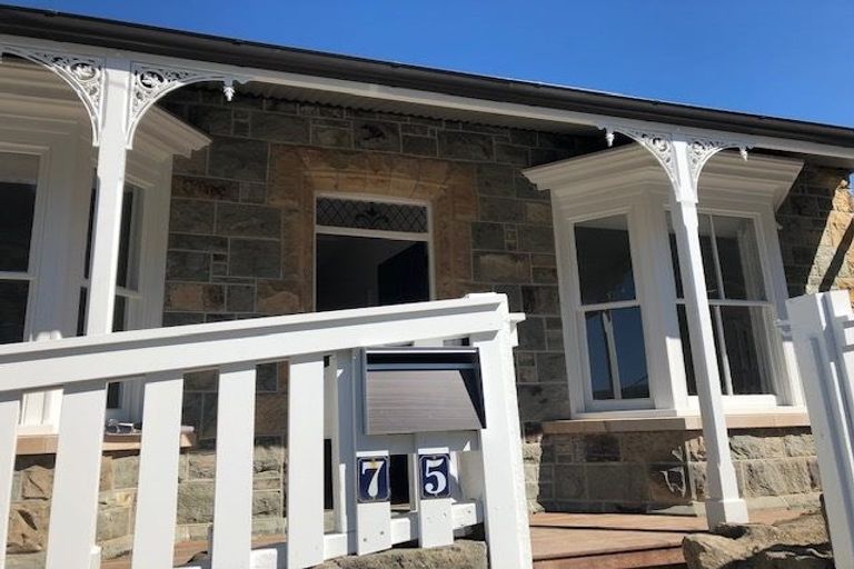 Photo of property in 75 Saint Davids Street, Lyttelton, 8082