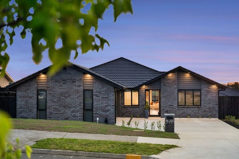 Photo of property in 138 Hitchen Road, Pokeno, 2402