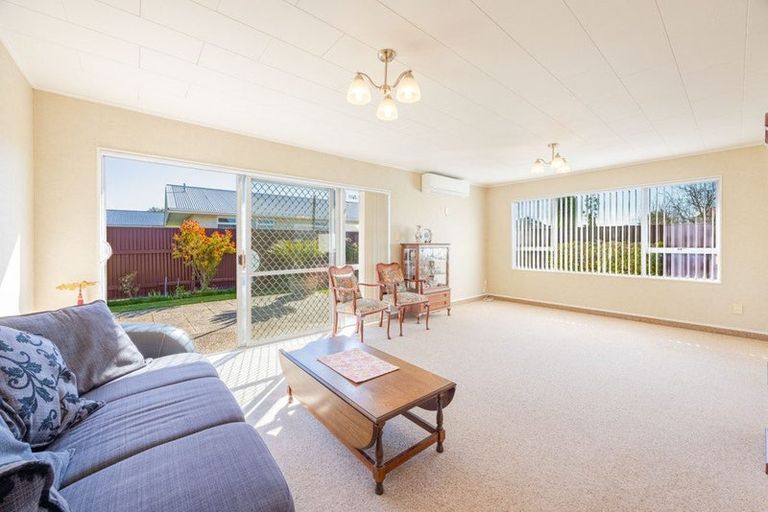 Photo of property in 3/22 Avondale Road, Taradale, Napier, 4112