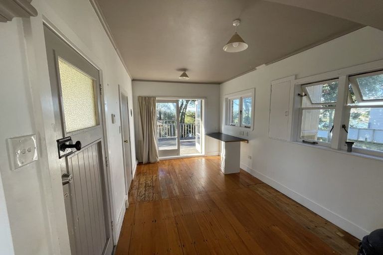 Photo of property in 79 Ngataringa Road, Devonport, Auckland, 0624