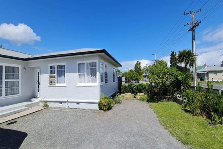 Photo of property in 565 Aberdeen Road, Te Hapara, Gisborne, 4010