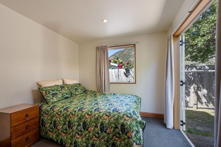 Photo of property in 40a Remarkables Crescent, Frankton, Queenstown, 9300