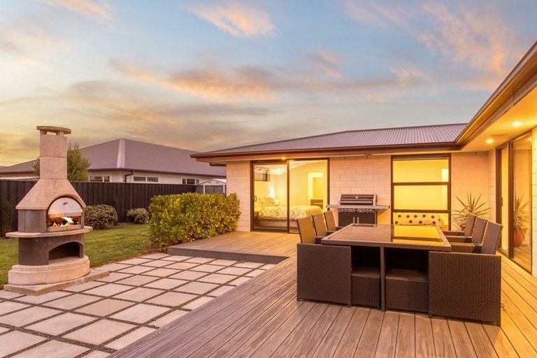 Photo of property in 21 Oaks Drive, Lincoln, 7608