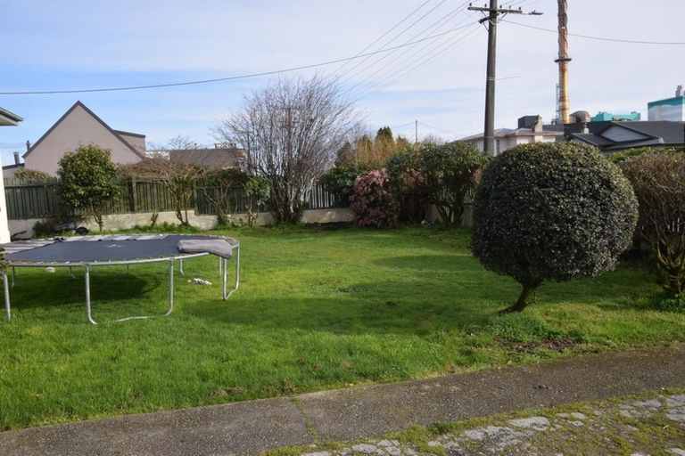 Photo of property in 26 Ferry Road, Edendale, 9825