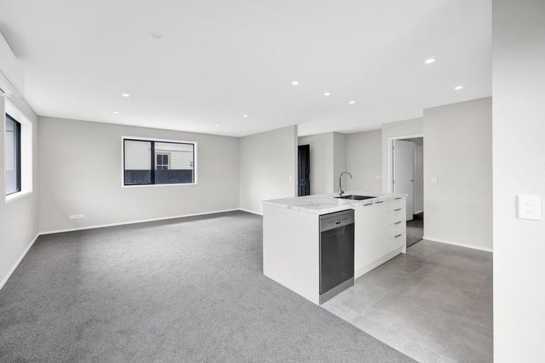 Photo of property in 63b Collins Street, Hawera, 4610