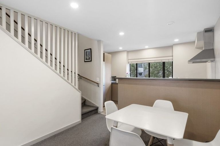 Photo of property in 4 Dovedale Place, Parnell, Auckland, 1010