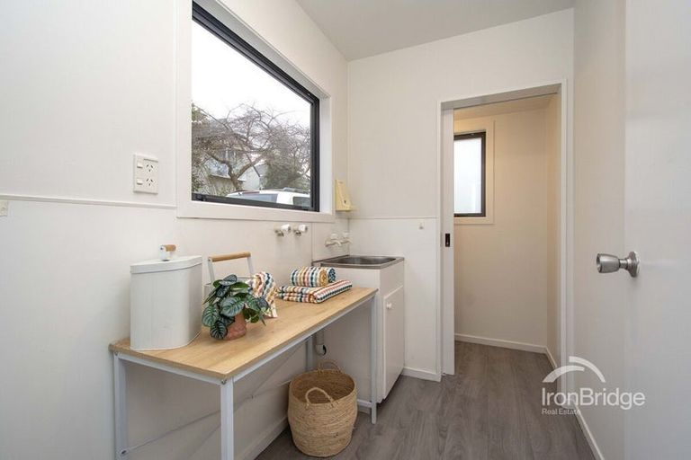 Photo of property in 22 Coles Place, St Albans, Christchurch, 8014