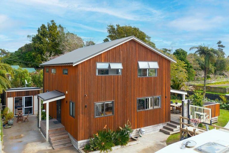 Photo of property in 32c Old Road South, Okato, 4335