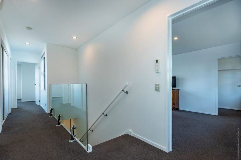 Photo of property in 18 Jennabelle Lane, Halswell, Christchurch, 8025