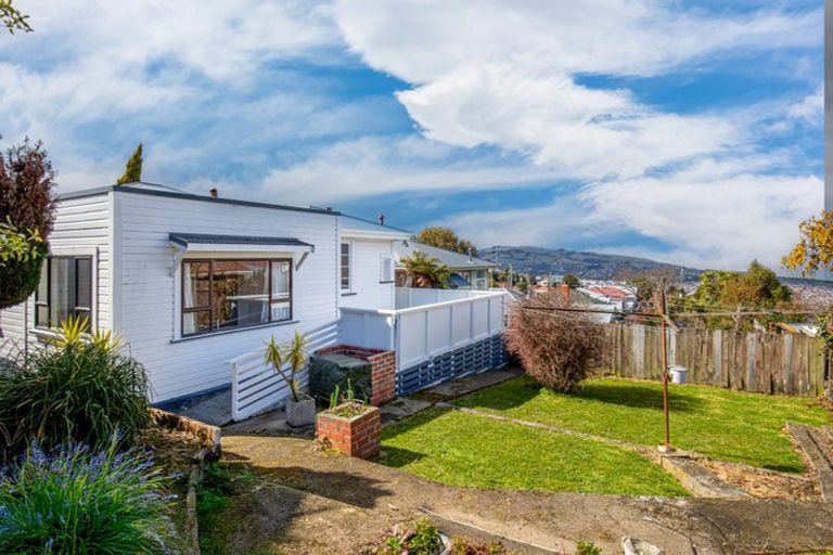 Photo of property in 14 Forbes Street, Balaclava, Dunedin, 9011