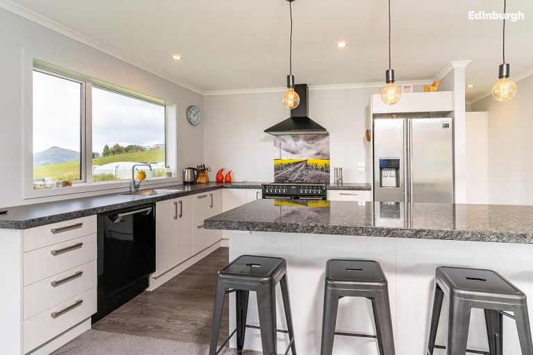 Photo of property in 11 Kens Lane, Sawyers Bay, Port Chalmers, 9023