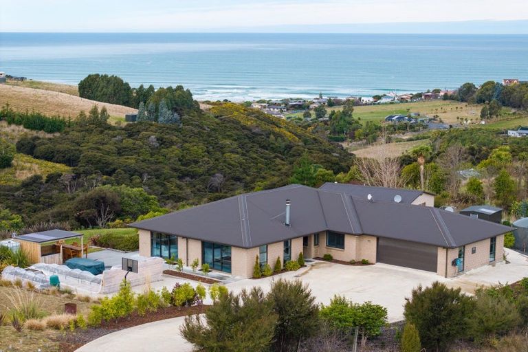 Photo of property in 32 Kayforce Road, Ocean View, Dunedin, 9035