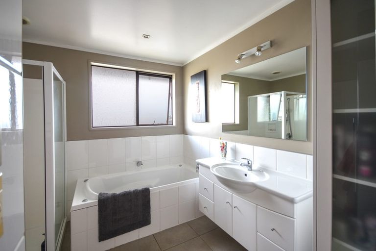 Photo of property in 11 Windsor Place, Mosgiel, 9024