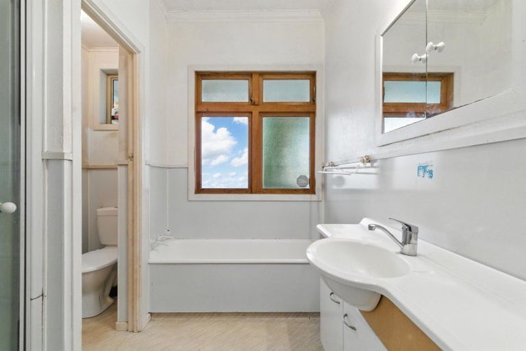 Photo of property in 3 Shakespeare Street, Te Aroha, 3320