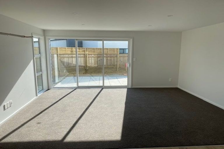 Photo of property in 162b Navigation Drive, Whitby, Porirua, 5024