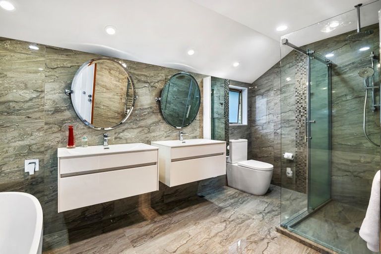 Photo of property in 299 Oceanbeach Road, Mount Maunganui, 3116