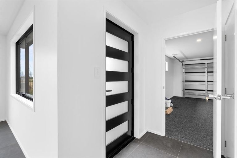 Photo of property in 32 Rubicon Place, Hei Hei, Christchurch, 8042