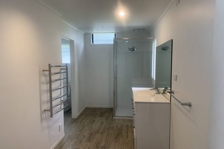 Photo of property in 9 Fitzgerald Road, Drury, 2113